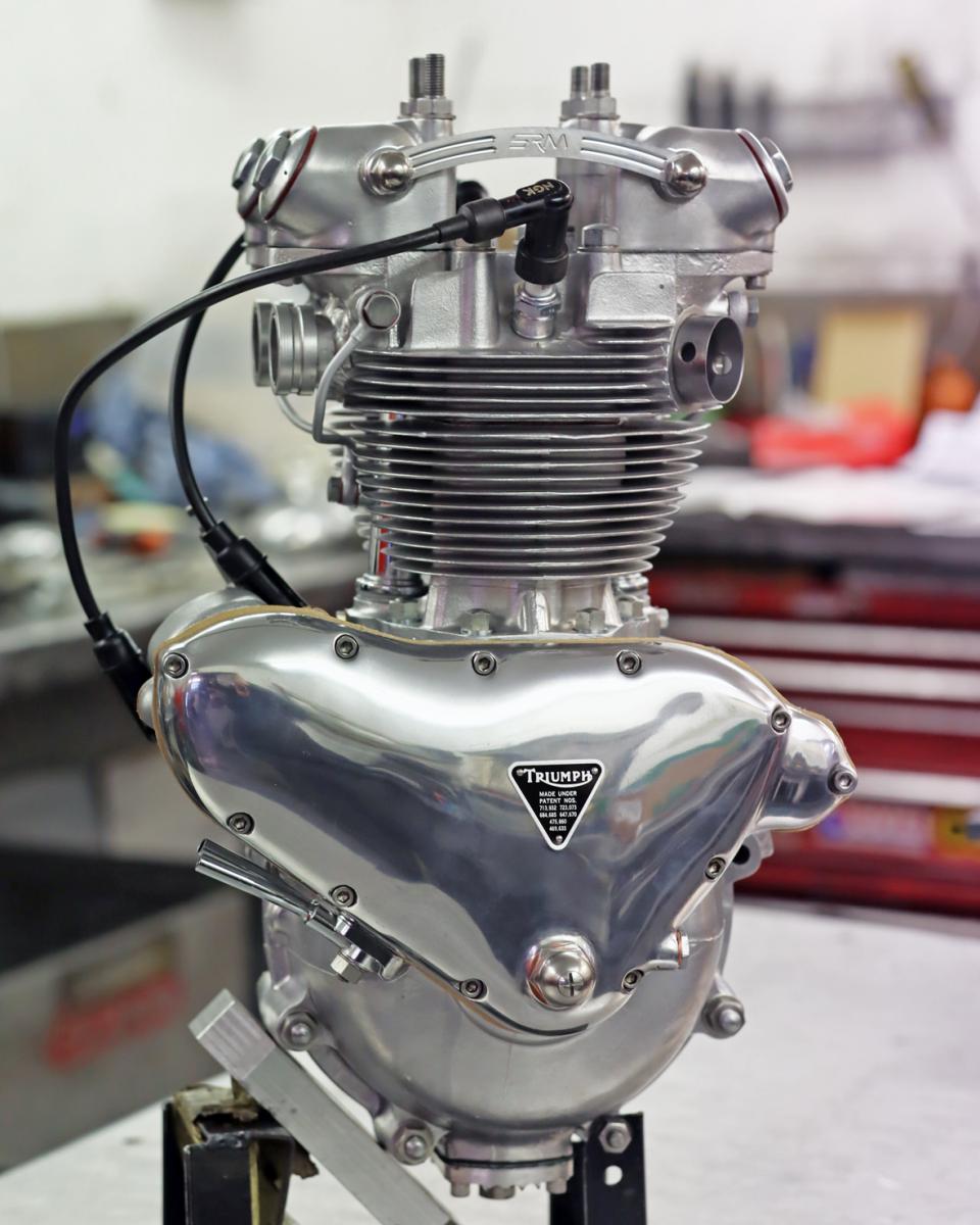 Pre-unit triumph 500 cc engine rebuild